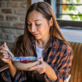 Mindful Eating Techniques: A Natural and Holistic Approach to Weight Loss